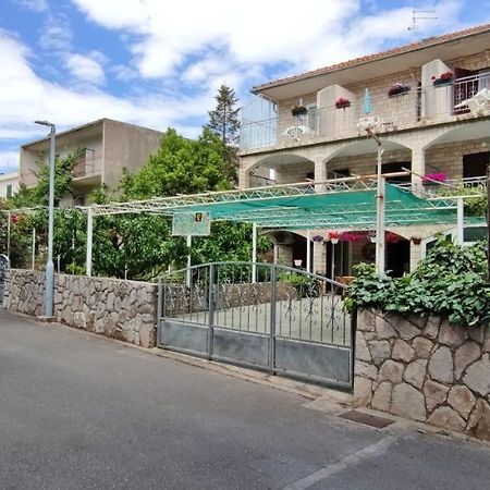 Apartments 1000 Flowers Stari Grad  Exterior foto