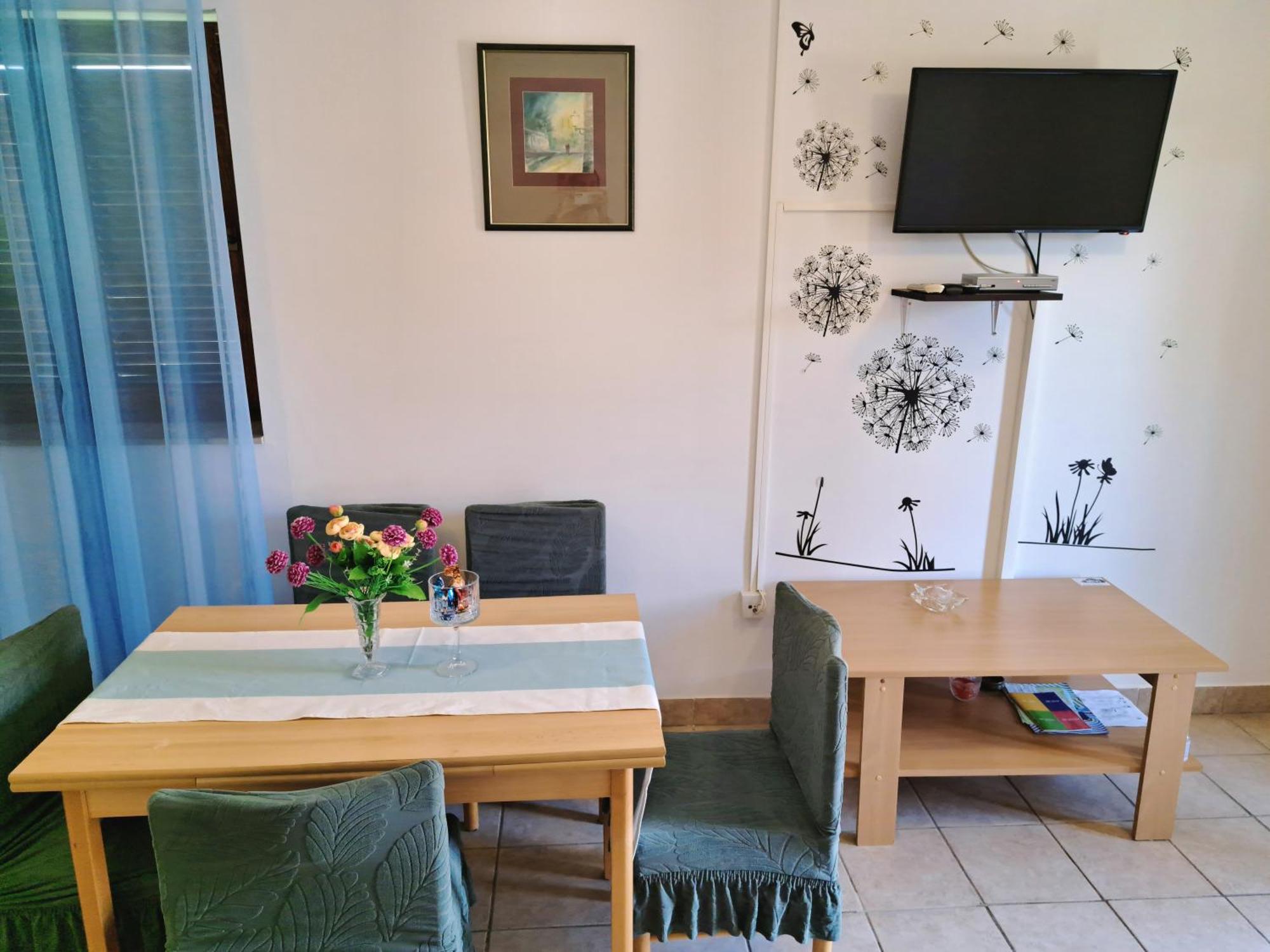Apartments 1000 Flowers Stari Grad  Zimmer foto